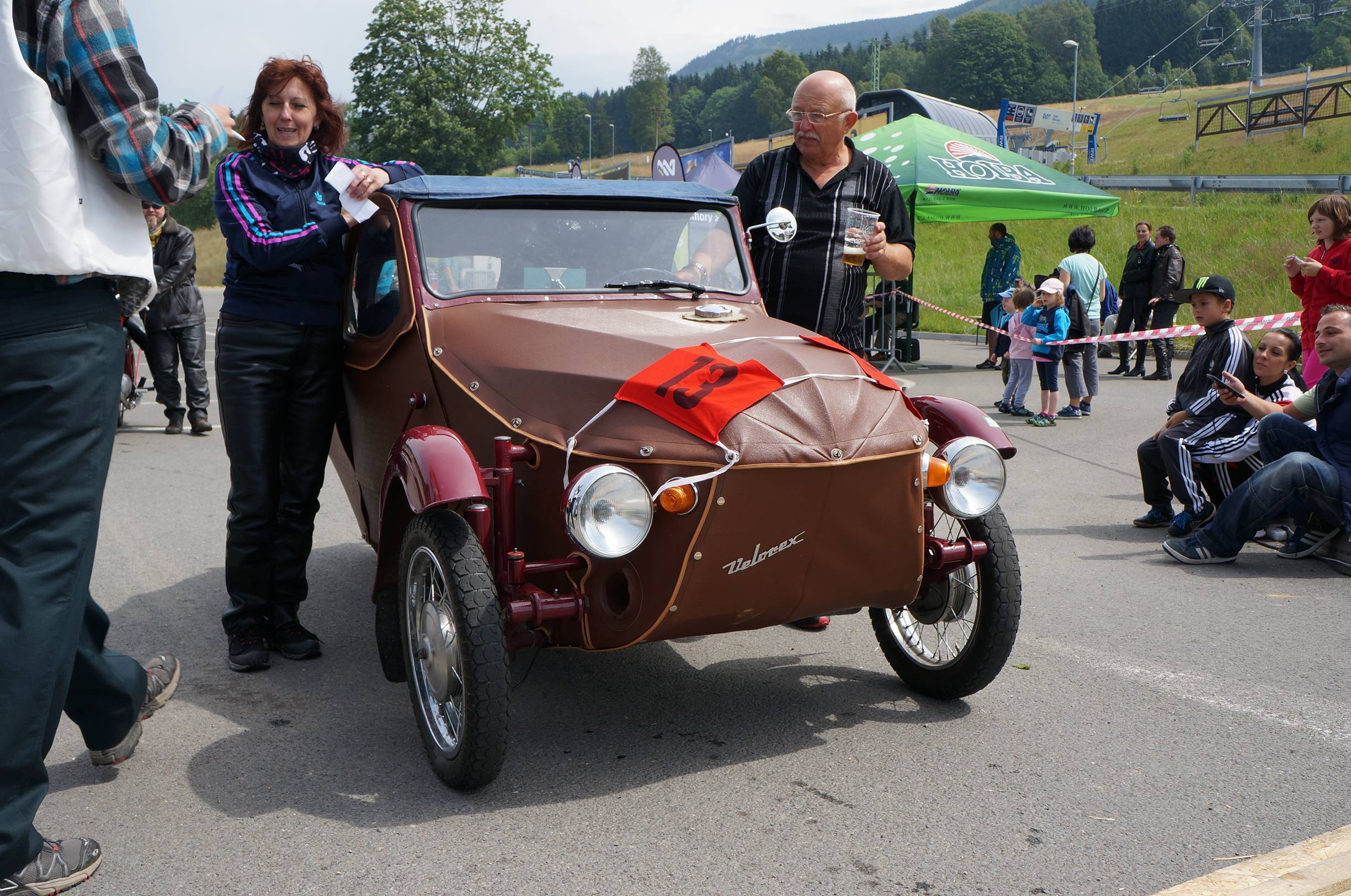 Karel Klosovský, Jana Podaná